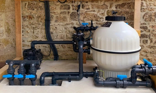 A pipe system for an ourdoor pool installation